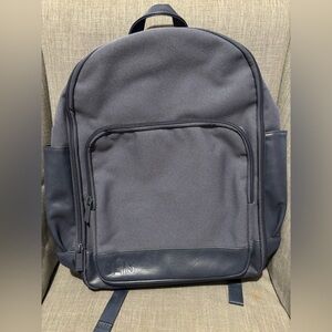 💙BEIS Navy backpack💙